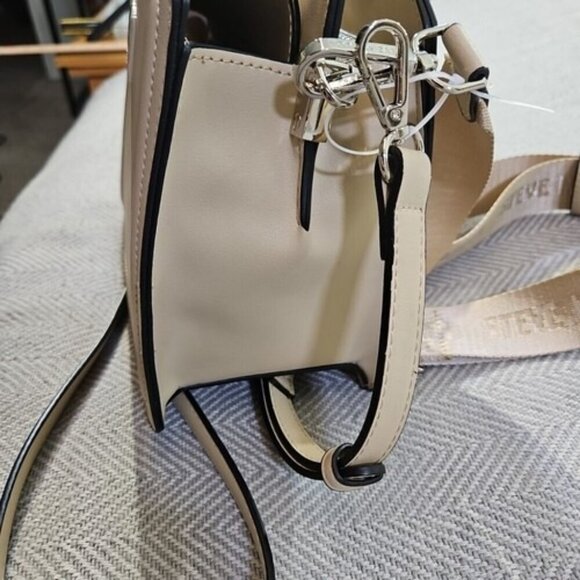 Steve Madden Sesame Bevelyn w/AirPod Case Crossbody Bag Purse Satchel NWT - Picture 7 of 13